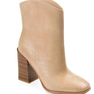 Journee Collection Brekkin Croc-Embossed Block Heel Ankle Boot
